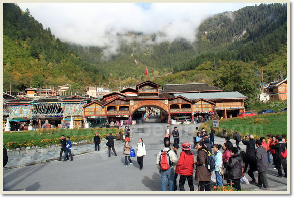 Jiuzhaigou Trip